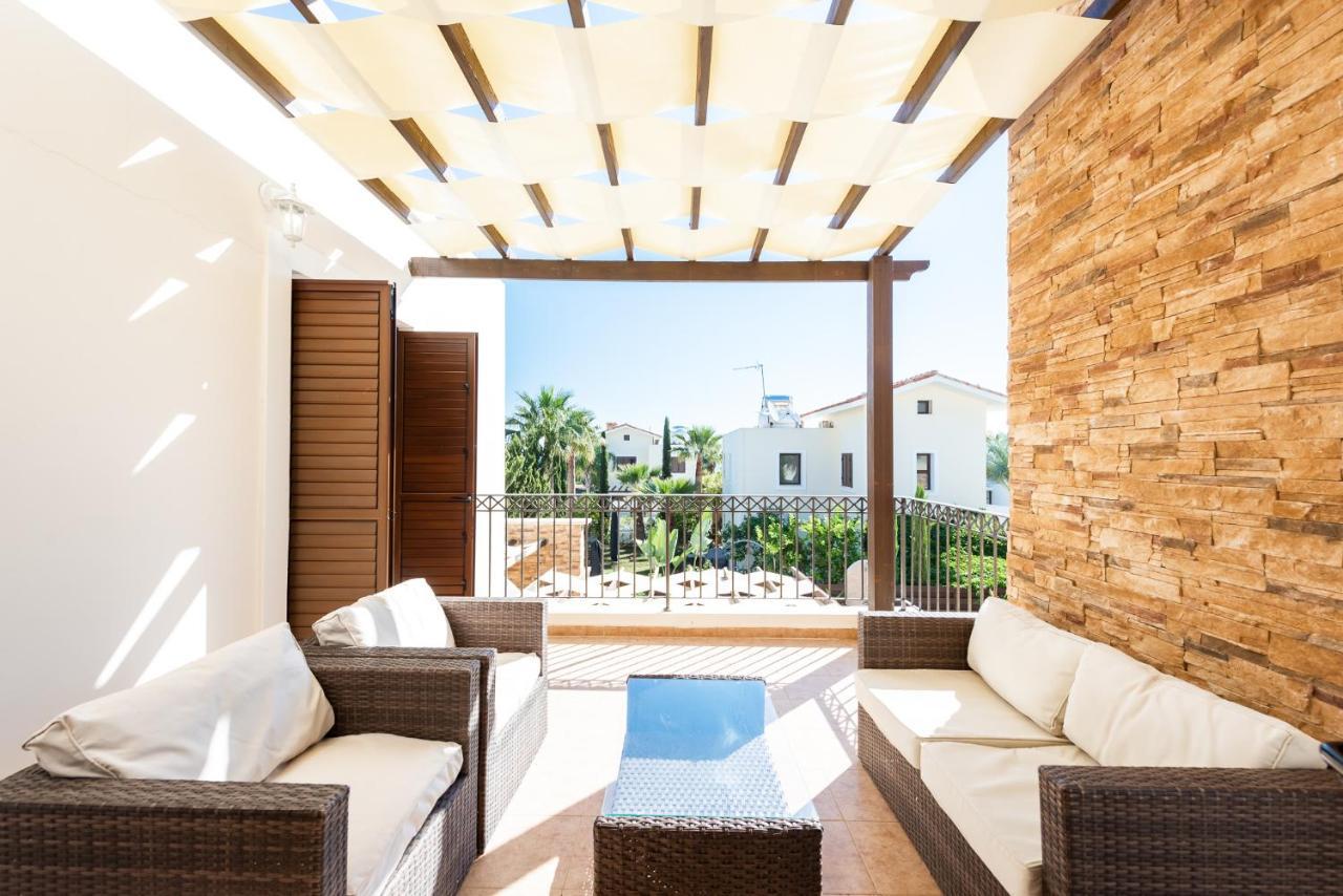 Villa Iris By Ezoria Villas أيا نابا المظهر الخارجي الصورة